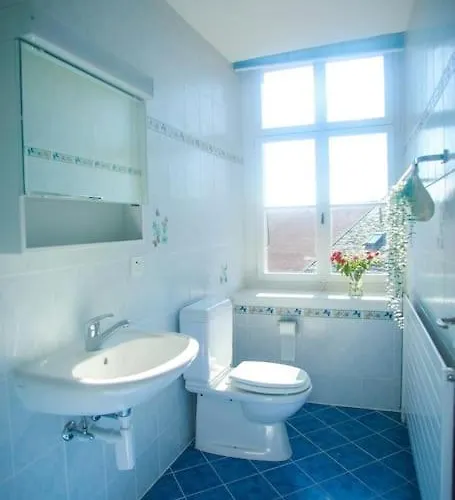 Charming Vinyard House - Geneva *