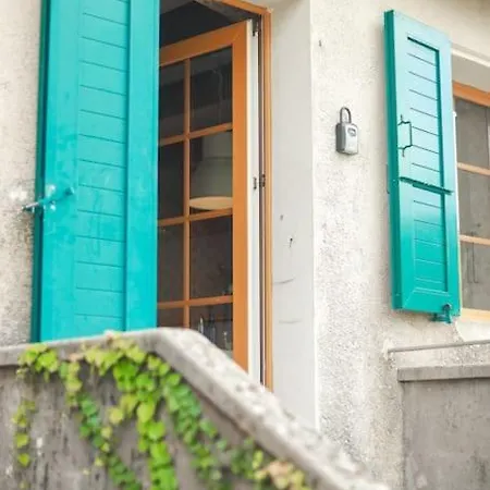 Charming Vinyard House - Geneva * Mont-sur-Rolle