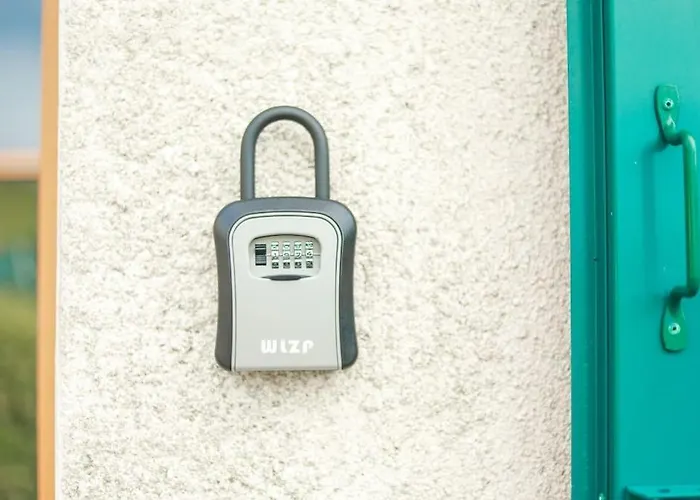 Charming Vinyard House - Geneva